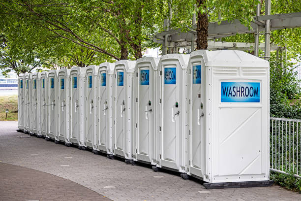 Best Portable restroom trailer rental  in Hoover, AL